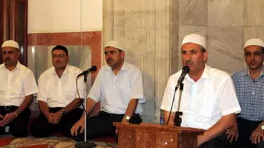 Beraat Kandili Camileri Doldurdu