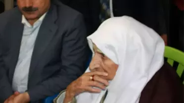 Bakan Faruk Çelik, Berfo Ana'yı Ziyaret Etti