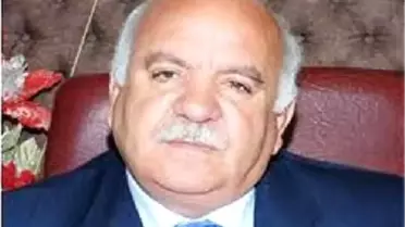 Belediye Başkanı Bıçakla Yaralandı