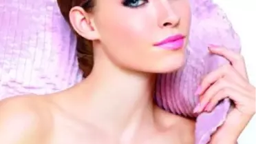 Sıcak Yaz Günlerinde Makyajın Odak Noktası