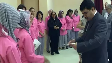 Anneler Sertifikalarını Aldı