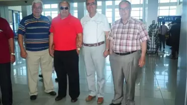İzmirli Sanayici 'Fazlalıklarından' Kurtuluyor