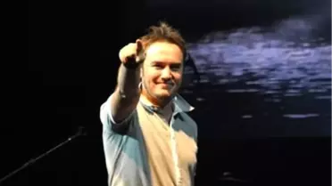 İnegöl'de Mustafa Ceceli Rüzgarı Esti