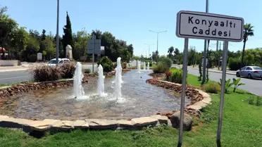 Konyaaltı Caddesi Rengarenk