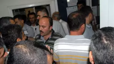 Elektrik Kesintilerine Tepki Gösteren Esnaftan Dedaş'a Baskın