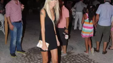 Alaçatı'da Tek Başına