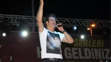 Beylikdüzülüler Hakan Peker'le Coştu