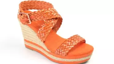 
Yepyeni Yaz Modelleri Vepa'62 Mağazalarında