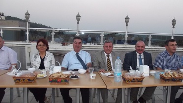 Ayto, Aydın Protokolünü İftarda Buluşturdu