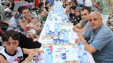 Güngören, Şehitlerini Andı