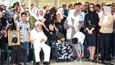 İzmir Şehidini Uğurladı