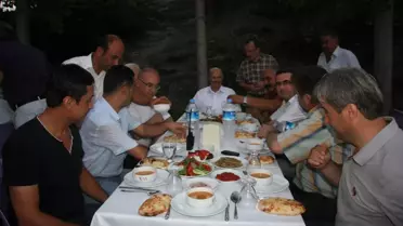 AK Parti Karabük İl Başkanlığı'ndan İftar Yemeği