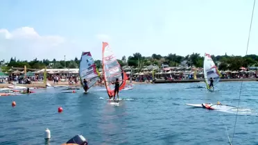 Pegasus Vindsurf Ligi 2. Ayak Yarışları Gömeç'te Başladı