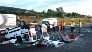 Bölünmüş Yola Giren Araç Otoyol İşçilerinin Aracına Çarptı: 2 Ölü 6 Yaralı
