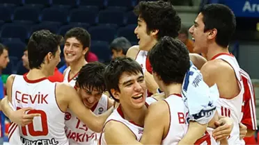 Yıldız Milli Erkek Basketbol Takımı'nın Avrupa Şampiyonluğu
