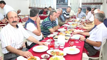 AKEV İftar Yemeği Verdi