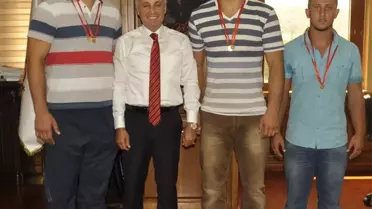 Sözen'den Kırkpınar'ın Şampiyonlarına Altın