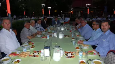 Müsiad'ın İftarında İş Adamları Stk'larla Buluştu