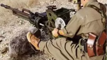 'Esed Ağır Silahlarını PKK'ya Verdi'