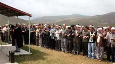 Meteoroloji Sel Uyarısı Yaptı, Aybastılılar Yağmur Duasına Çıktı