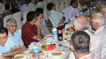 MHP Kavak İlçe Teşkilatı İftarda Buluştu