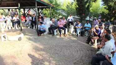 Denizer Mezarı Başında Anıldı