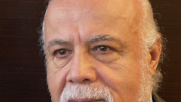 Ünlü Yazar İntihar Etti!