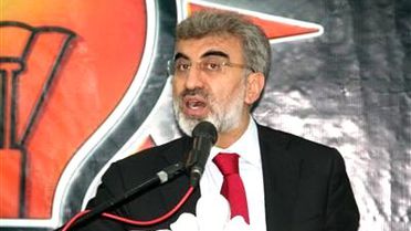 Bakan Yıldız, İstanbul'daki Elektrik Kesintilerini Değerlendirdi