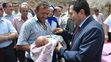 Bebeklerine Vali Balkanlıoğlu'nun Eşinin İsmini Verdiler