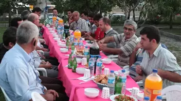 Başkan Sertadım Sebze Hali Esnafıyla Bir Araya Geldi