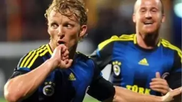 Fenerbahçeli Futbolcu Dirk Kuyt.'Yobo ile Krasiç'in de Takımımıza Girmesiyle Birlikte Takımımız...