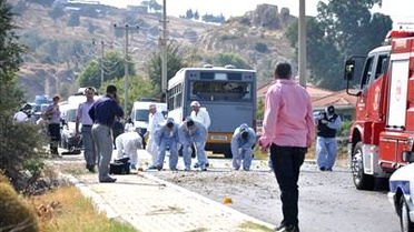 İzmir'de Askeri Aracın Geçişi Sırasındaki Patlama