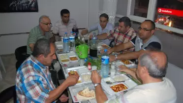 Türkav Üyeleri İftar Yemeklerinde Buluşuyor