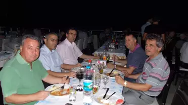 Şarköy Belediyesi'nden Esnafa İftar Yemeği