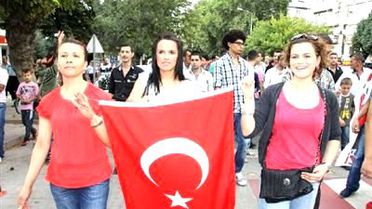 İnegöllü Gençler Terörü Lanetledi