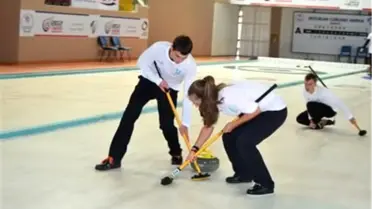 Türk ve Rus Curlingçilerden İkili Kamp