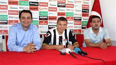 Iwanski Yeniden Manisaspor'da