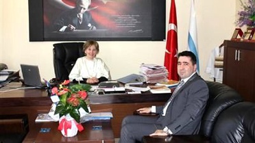 Canbasoğlu'na Ziyaretler Sürüyor