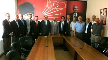 AK Parti'den CHP'ye Bayram Ziyareti
