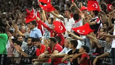 12 Dev Adam Portekiz'e Şans Tanımadı