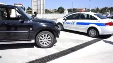 Otomobilin Çaprtığı Kadın Öldü