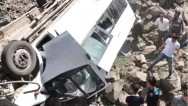 Uludere'deki Kazada Askerlere Yardıma Koşan Köylüler, Hava Saldırısında Yaşadıkları Aynı Acıyı...
