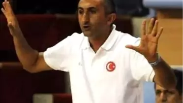 Ümit Milli Kız Basketbol Takımı Başantrenörü Akkaya Açıklaması