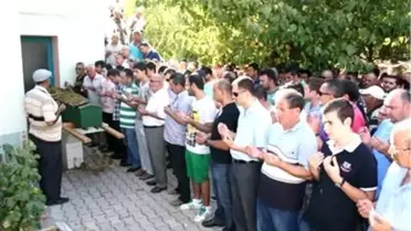 Maganda Kurşunuyla Ölen Umut Toprağa Verildi