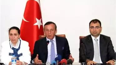 Ağaoğlu, Diyarbakır'da Üstü Açık Rolls Royce ile Gezdi