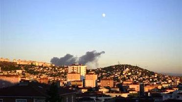 Tuzla'daki Yangın Kısmen Kontrol Altına Alındı