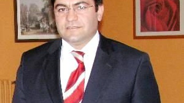 Yüksekova Kaymakamı Tikdağ Görevine Başladı