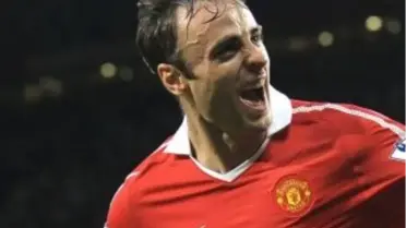 İngiltere'den Futbol -Berbatov, Fulham ile Anlaştı