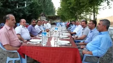 Kahta Vergi Dairesinde Veda Yemeği