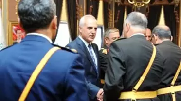 Vali Mutlu Tebrikleri Kabul Etti